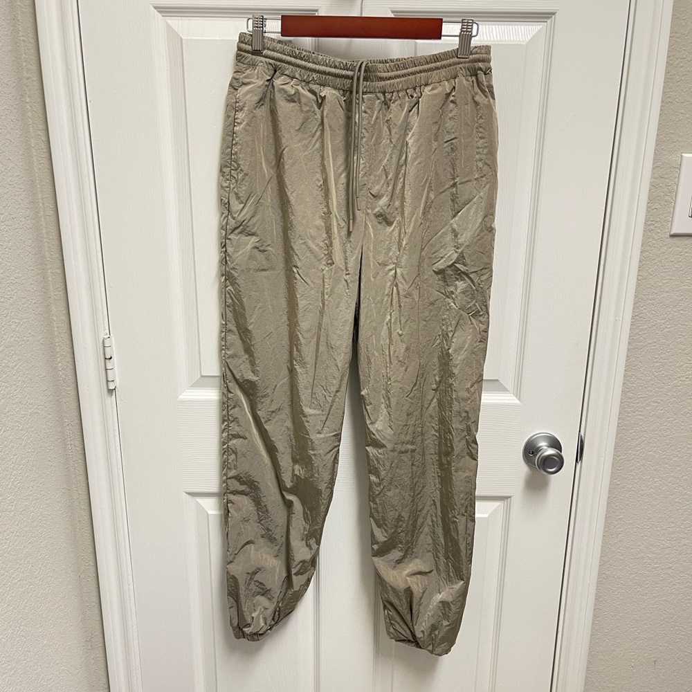 Good American Taupe Two Piece Sweatsuit - Picture 12 of 16